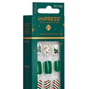 Impress Holiday Press On Nails